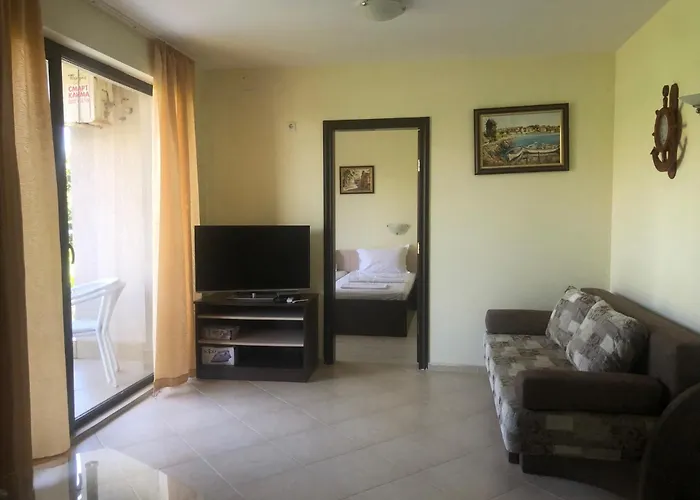 公寓式酒店 Afrodita 2 辛尼莫雷特