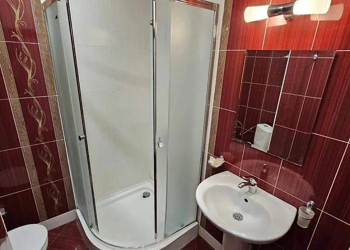 Afrodita 2 2* 辛尼莫雷特