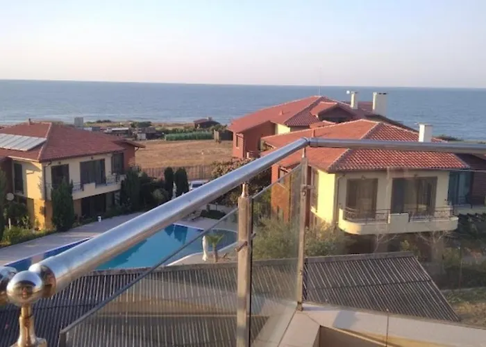 Afrodita 2 辛尼莫雷特