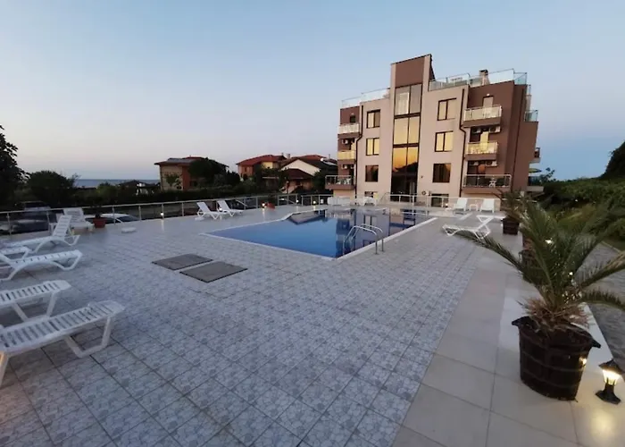 Afrodita 2 2* 辛尼莫雷特