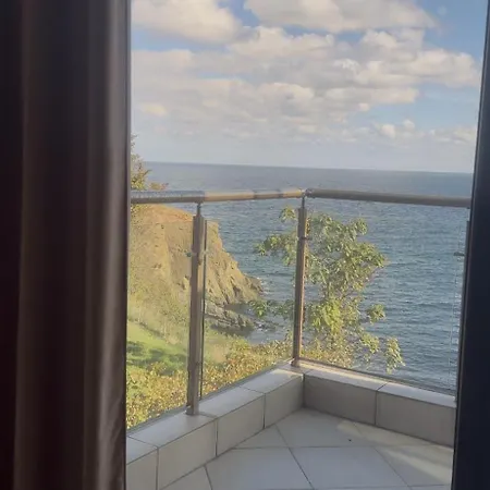 מלון דירות Afrodita 2 2*